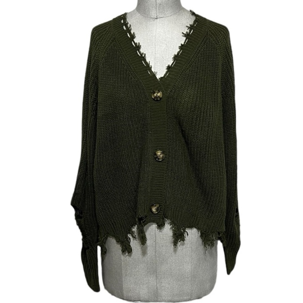 Full circle Trends Hunter Green Distressed Shredded Button Cardigan Size Large